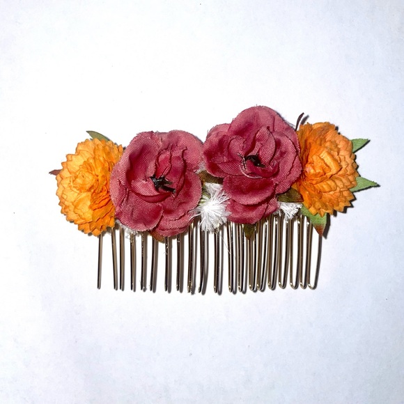 Orange Floral Hair Clips - Picture 4 of 4